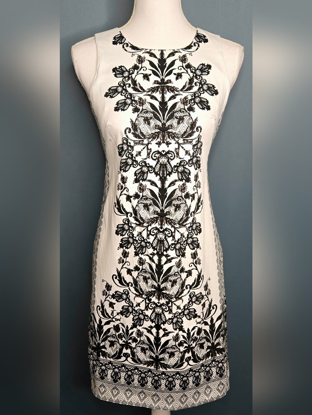 London Times Black Ivory Ornate Floral Lace Print Sheath Dress NWOT Size 4